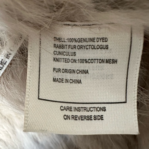 June Rabbit Fur Vest Size Small - Picture 4 of 4